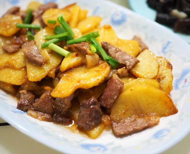 瘦肉土豆片