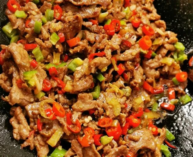 尖椒炒牛肉