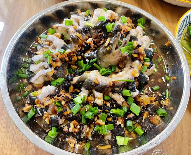 豉汁蒸白鱔